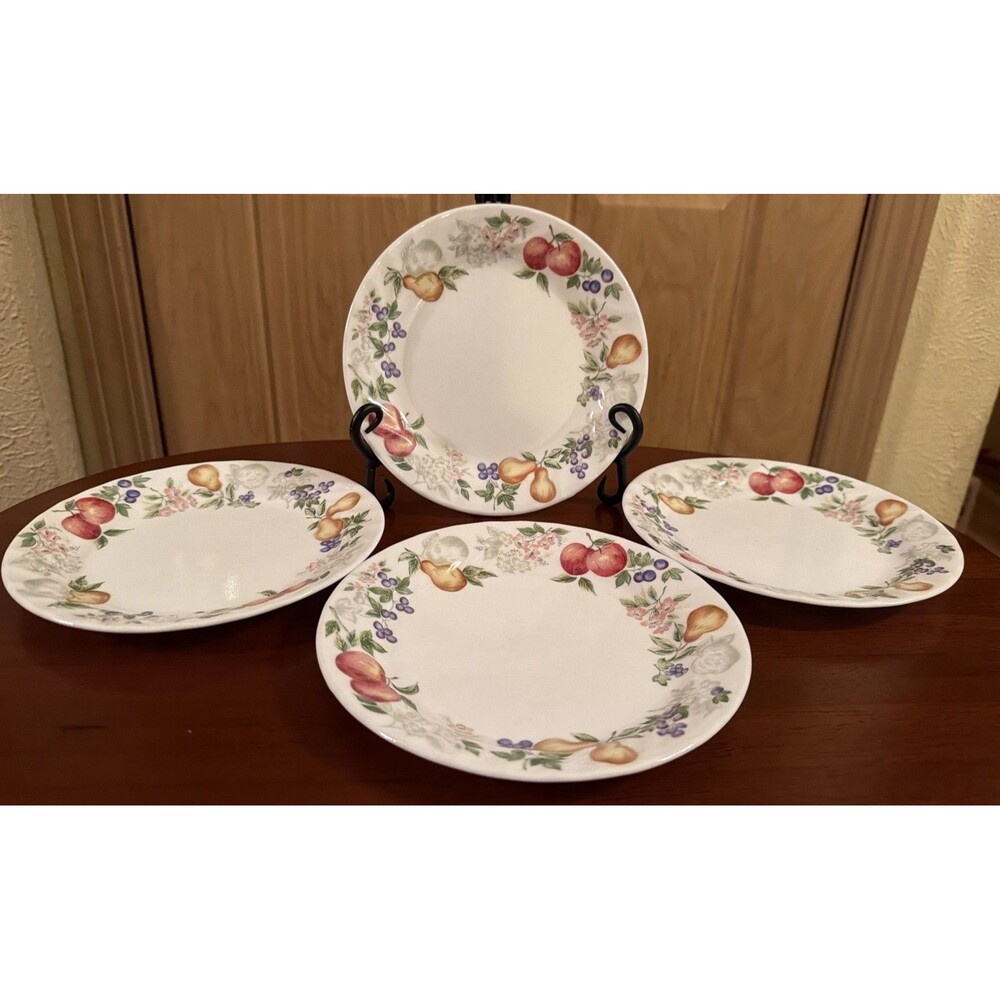 4 Corelle Chutney Fruit 7.25" Bread/Dessert Plates.Very Good Condition.1 Sm chip